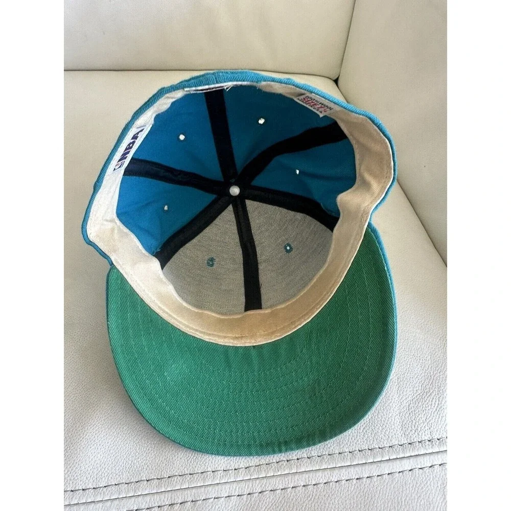 VTG Charlotte Hornets Hat‎ Mens 7 1/4 Teal New Era Wool 5950 Pro Model 90s NBA